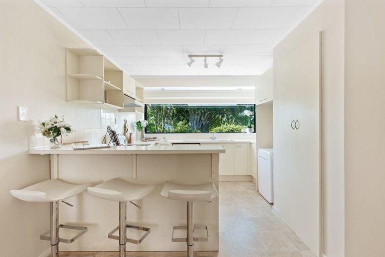 Photo of property in 7 Hyland Place, Waiuku, 2681