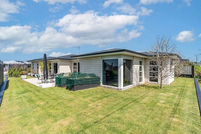 Photo of property in 3 Olly Close, Grandview Heights, Hamilton, 3200