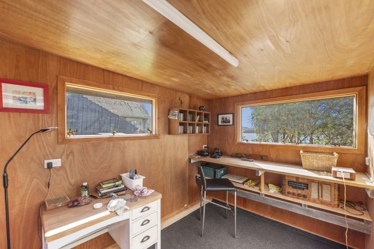 Photo of property in 19 Shandon Street, Roseneath, Port Chalmers, 9023