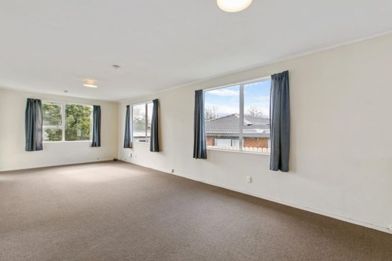 Photo of property in 2/72 Palmers Road, Clendon Park, Auckland, 2103