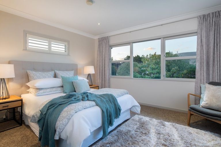 Photo of property in 26 Castor Bay Road, Castor Bay, Auckland, 0620