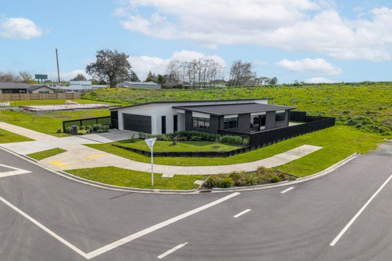 Photo of property in 49 Hoki Avenue, Morrinsville, 3300