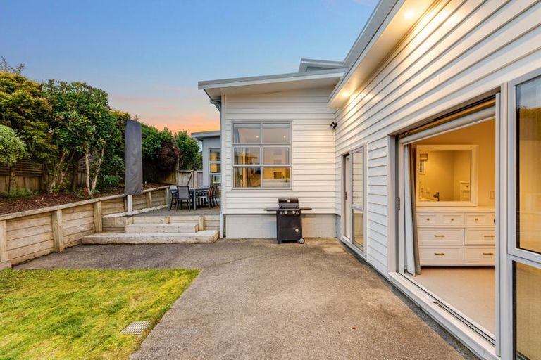 Photo of property in 20 Nelson Avenue, Aotea, Porirua, 5024