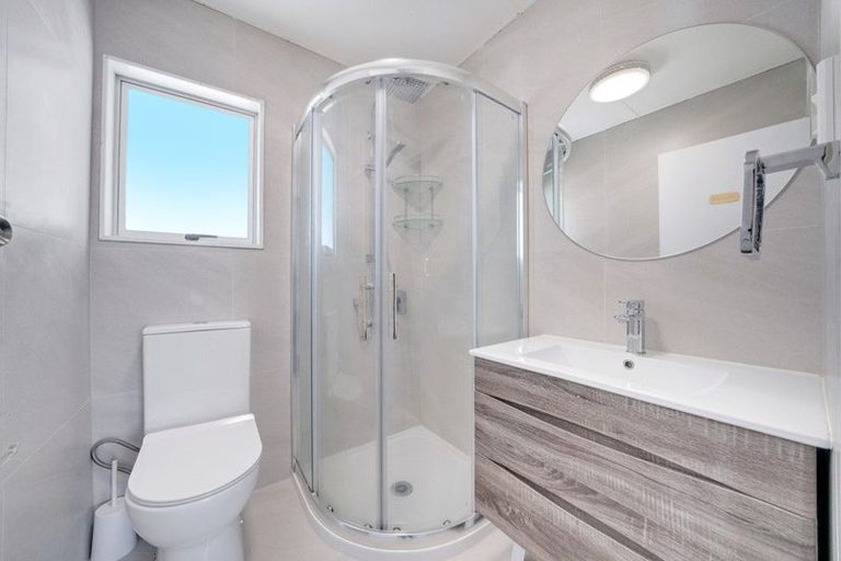 Photo of property in 33a Ashley Avenue, Mangere East, Auckland, 2024