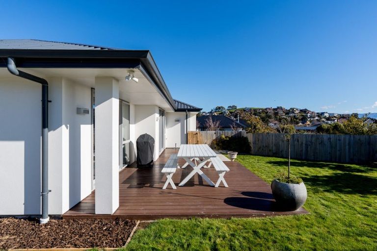 Photo of property in 27 Heathfield Drive, Mosgiel, 9024