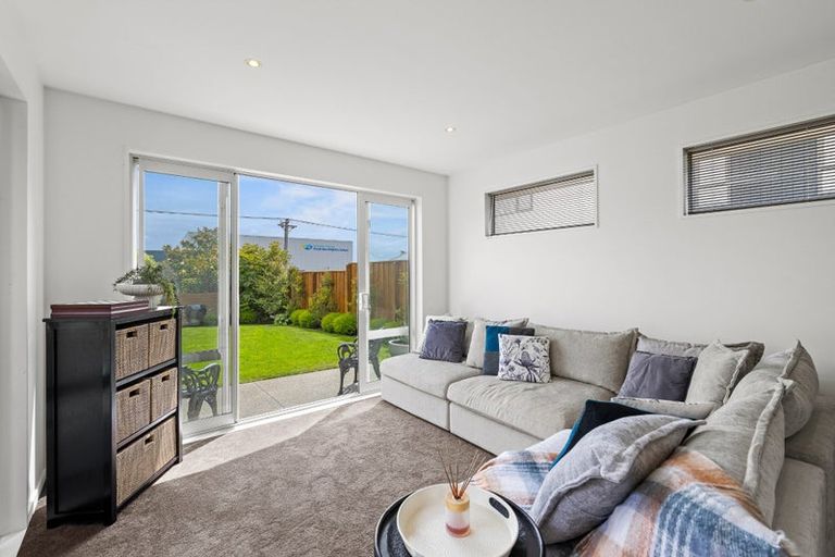 Photo of property in 165 Estuary Road, South New Brighton, Christchurch, 8062