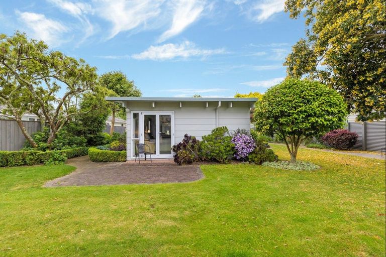 Photo of property in 15 Juliana Place, Awapuni, Palmerston North, 4412