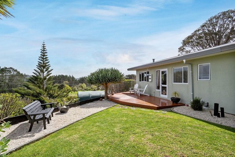 Photo of property in 62 Christian Road, Swanson, Auckland, 0614