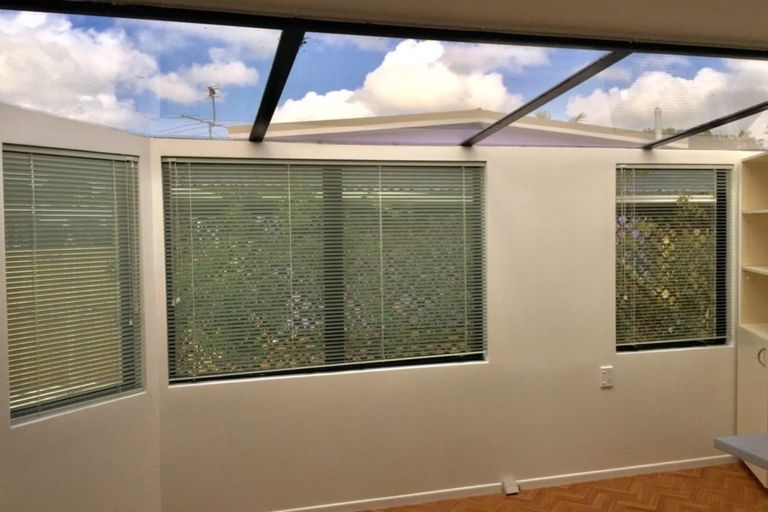 Photo of property in 51 Cargill Street, Papakura, 2110