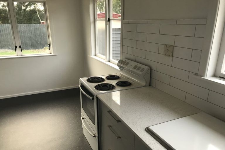 Photo of property in 14 Fields Road, Manurewa, Auckland, 2102