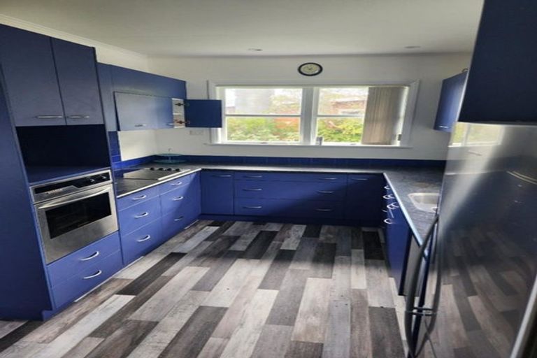 Photo of property in 4 Kotare Street, Waikanae, 5036