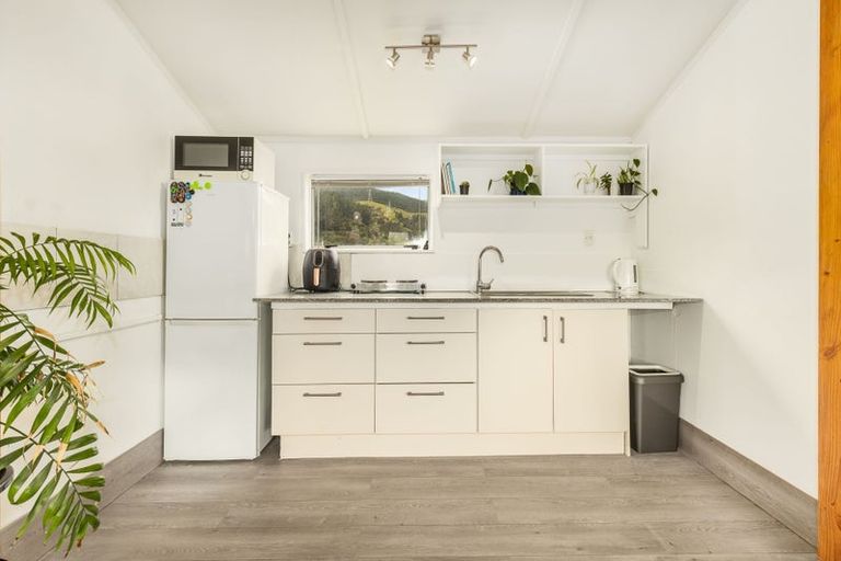 Photo of property in 5 Redwood Close, Paraparaumu, 5032