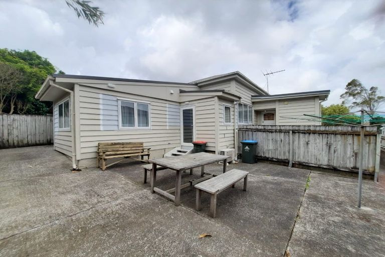 Photo of property in 5b Rosebank Road, Avondale, Auckland, 1026