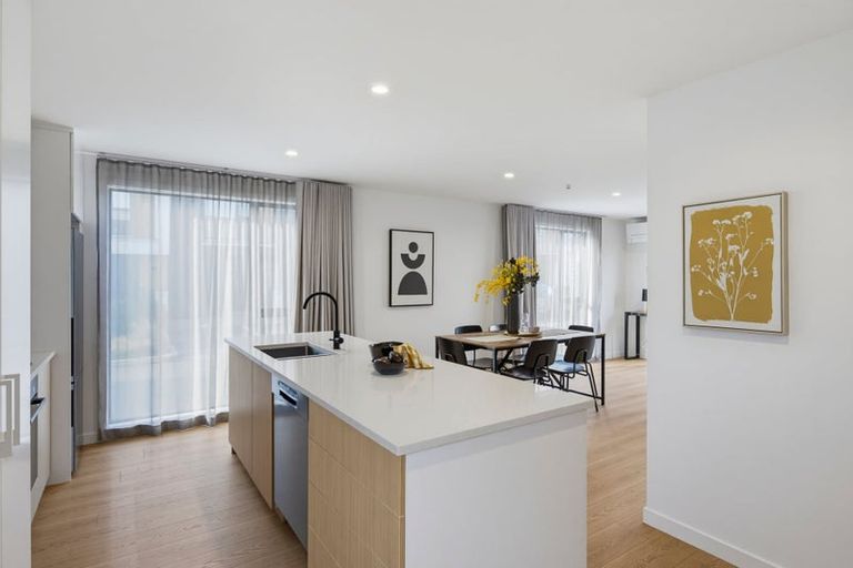 Photo of property in 21/10 Trieste Way, Paraparaumu, 5032