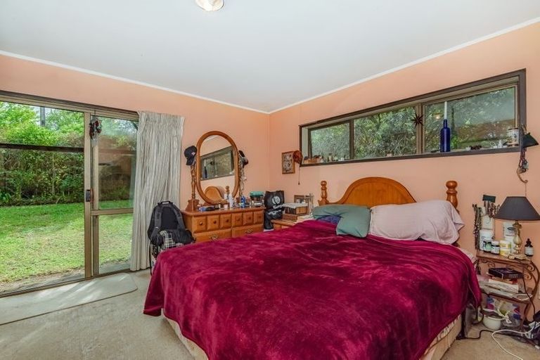 Photo of property in 45 Tauhinu Road, Greenhithe, Auckland, 0632