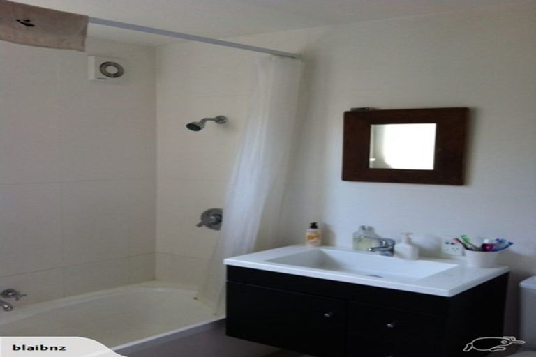 Photo of property in 14 Corson Avenue, Beckenham, Christchurch, 8023