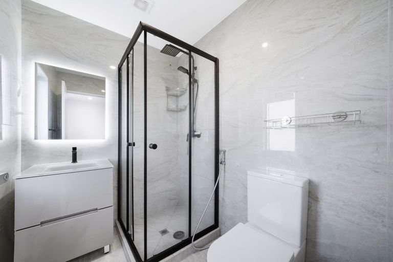 Photo of property in 24a Grande Vue Road, Papatoetoe, Auckland, 2025