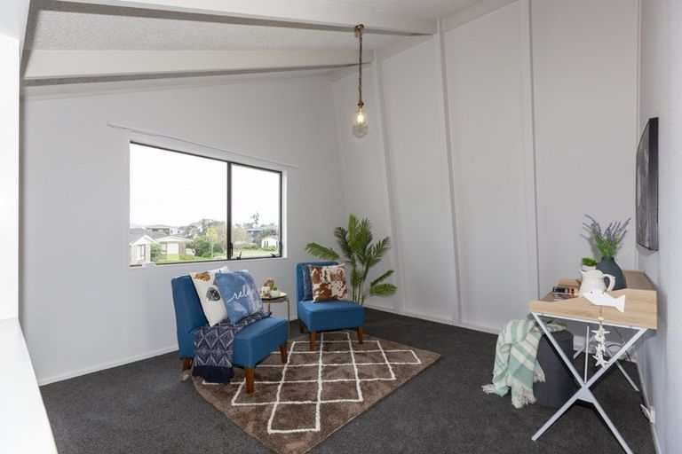 Photo of property in 14 Anaru Street, Raumati Beach, Paraparaumu, 5032