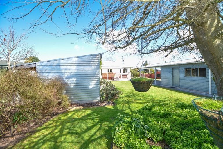 Photo of property in 4 Philip Street, Carterton, 5713