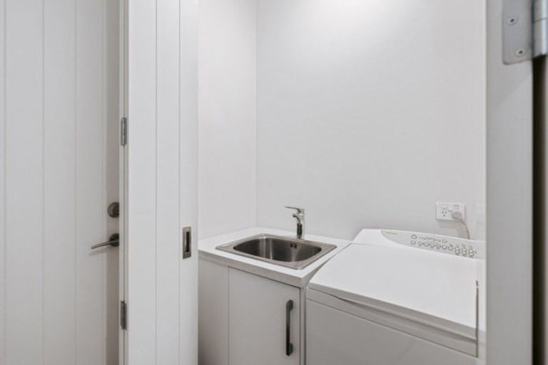 Photo of property in 6 Otira Close, Papamoa Beach, Papamoa, 3118