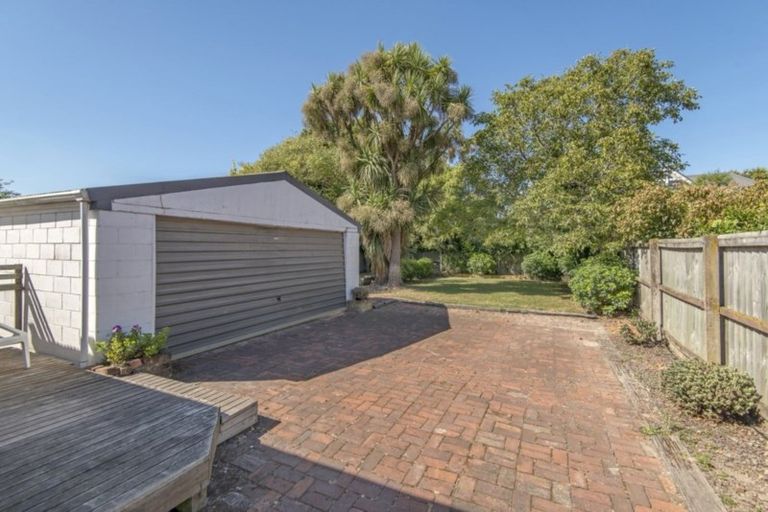 Photo of property in 48 Tennyson Street, Dannevirke, 4930