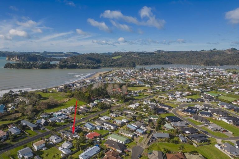 Photo of property in 128b Cook Drive, Whitianga, 3510