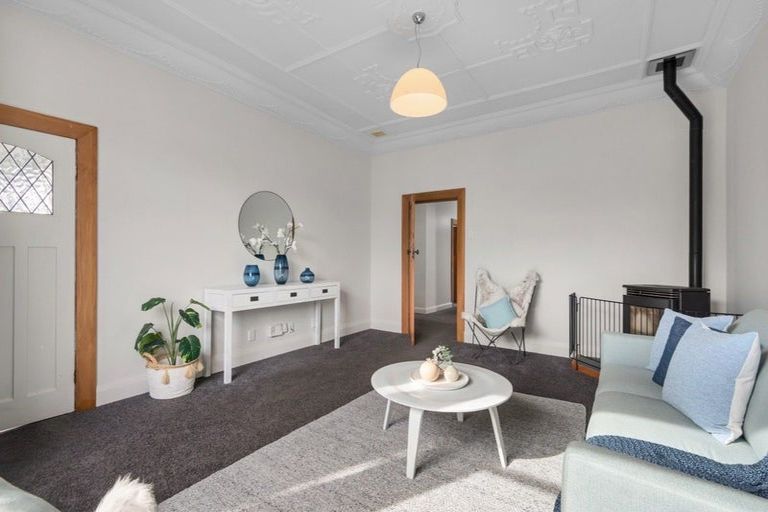 Photo of property in 23 Hargest Crescent, Saint Kilda, Dunedin, 9012