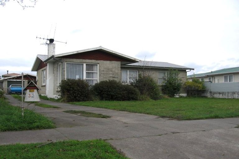 Photo of property in 32 Kelvin Grove Road, Kelvin Grove, Palmerston North, 4414