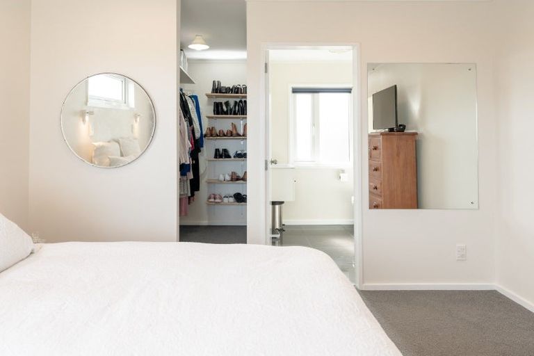 Photo of property in 11 Bay Lair Grove, Island Bay, Wellington, 6023