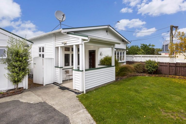 Photo of property in 582 Fergusson Drive, Trentham, Upper Hutt, 5018