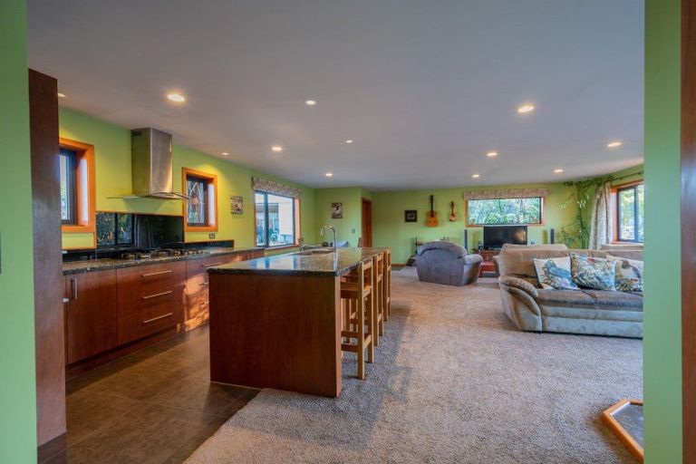 Photo of property in 330 Sinclair Road, Te Anau, 9679