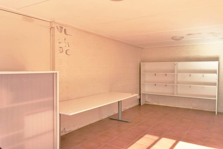 Photo of property in 2/11 Regent Street, Devonport, Auckland, 0624