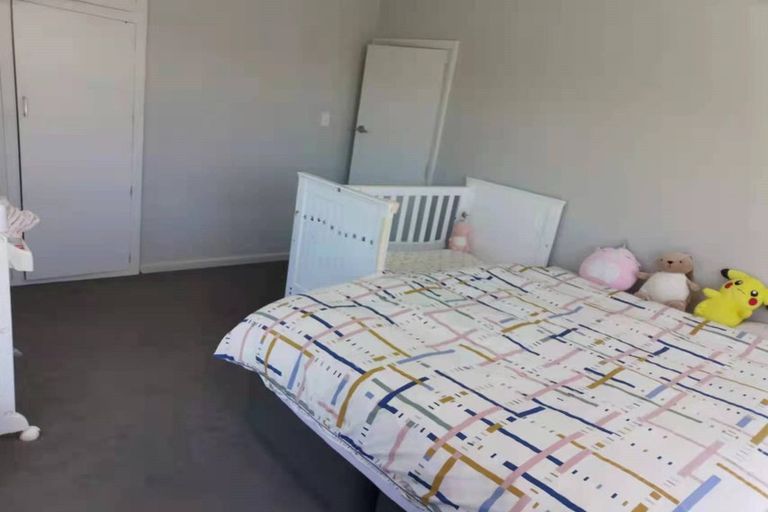 Photo of property in 44 Middlepark Road, Sockburn, Christchurch, 8042