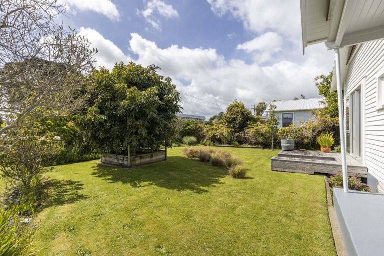 Photo of property in 5 Harris Street, Waitara, 4320