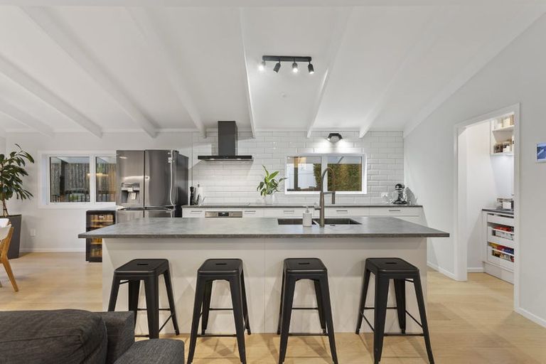 Photo of property in 13 Lanigan Street, Birkdale, Auckland, 0626