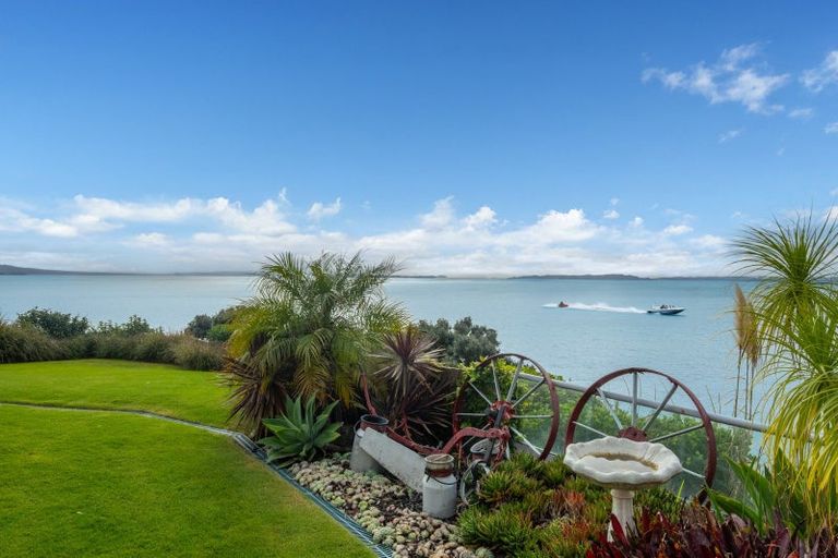 Photo of property in 26 Stevenson Way, Cockle Bay, Auckland, 2014
