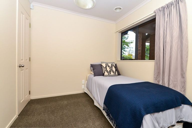 Photo of property in 16 Ballantrae Place, Huntington, Hamilton, 3210