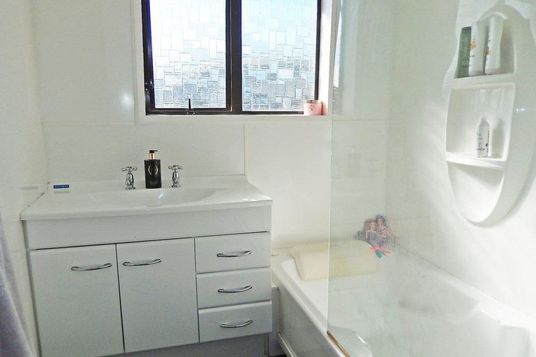 Photo of property in 9 Selwyn Street, South Hill, Oamaru, 9400