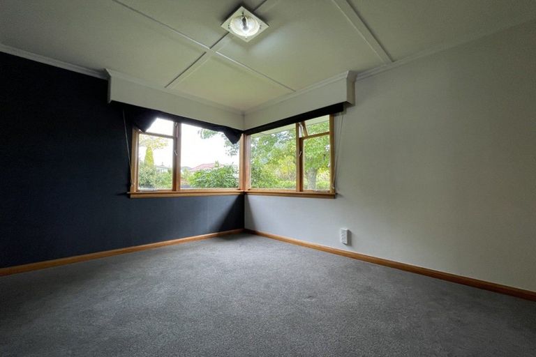 Photo of property in 65 Churchill Avenue, Hokowhitu, Palmerston North, 4410