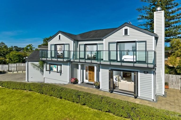 Photo of property in 17 Nigel Road, Browns Bay, Auckland, 0630