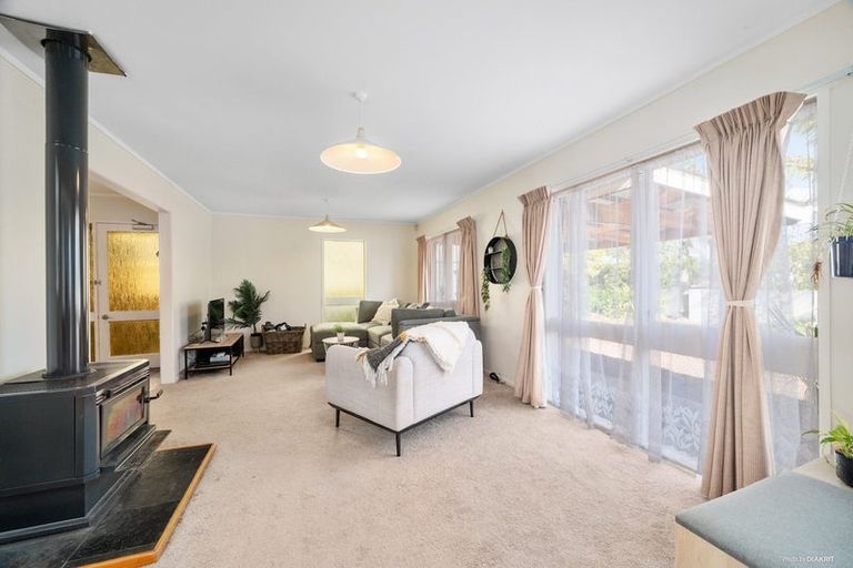 Photo of property in 245 Glamorgan Drive, Torbay, Auckland, 0630