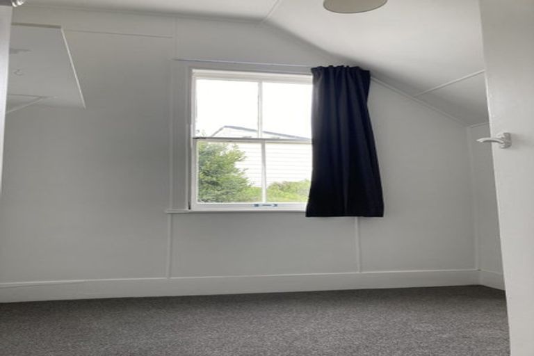 Photo of property in 20 Macdonald Crescent, Te Aro, Wellington, 6011