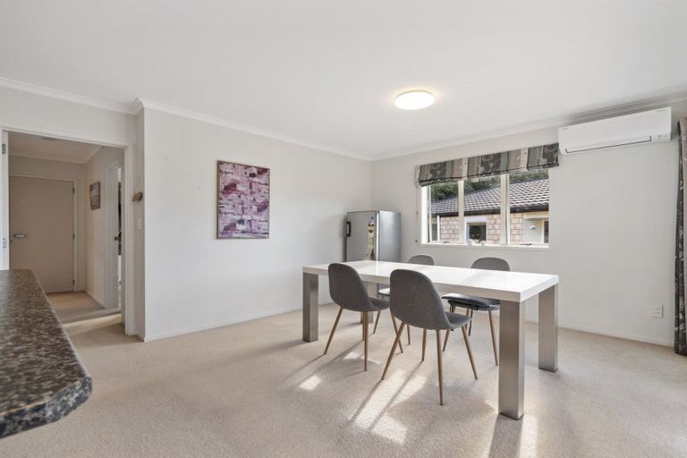 Photo of property in 5/19 Glencarron Place, Bethlehem, Tauranga, 3110