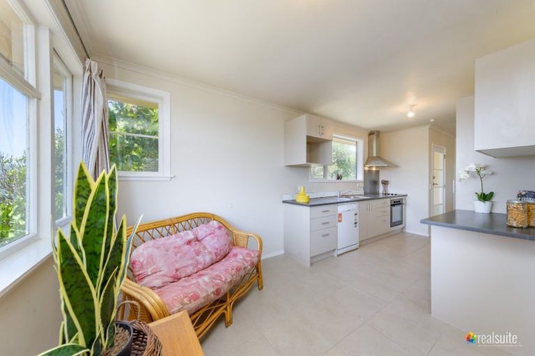 Photo of property in 10 Piko Street, Titahi Bay, Porirua, 5022
