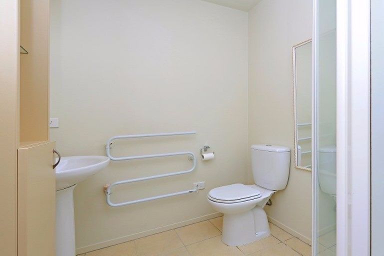 Photo of property in 48 Haven Drive, East Tamaki, Auckland, 2013