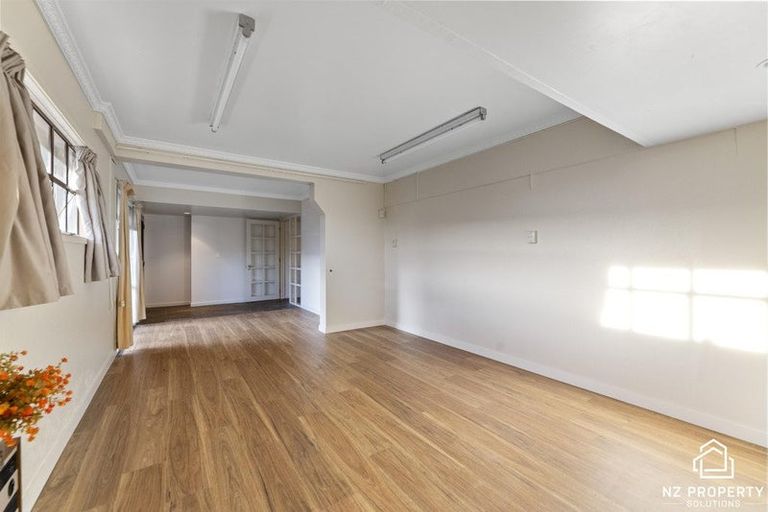 Photo of property in 225 Larnach Road, Waverley, Dunedin, 9013