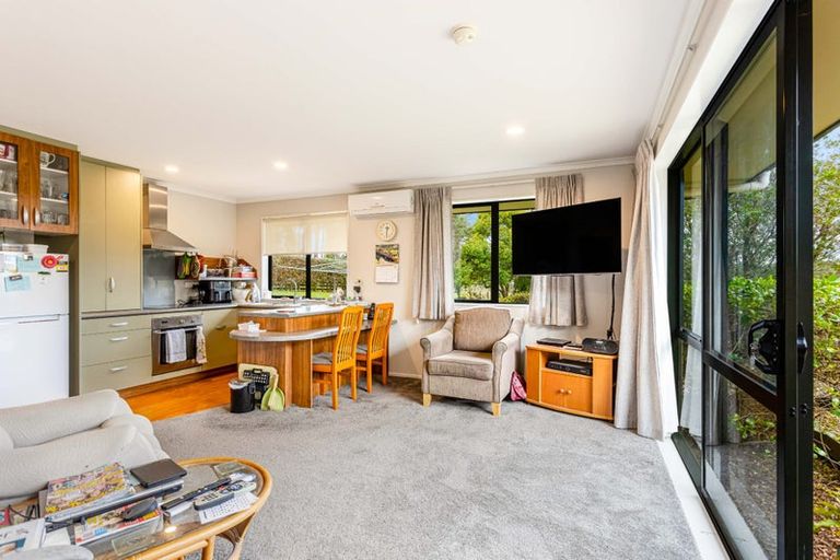 Photo of property in 27 Zanders Road, Helensville, Waimauku, 0882