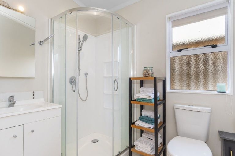 Photo of property in 32a Ruamoana Place, Omokoroa, 3114