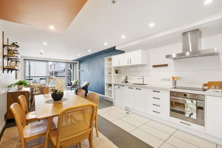Photo of property in Monument Apartments, 3c/245 Wakefield Street, Te Aro, Wellington, 6011