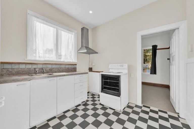 Photo of property in 1/573 Ferry Road, Woolston, Christchurch, 8023